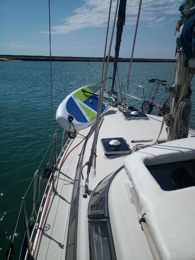 فندق Bed & Boat Brezza Del Mare فياريجيو المظهر الخارجي الصورة