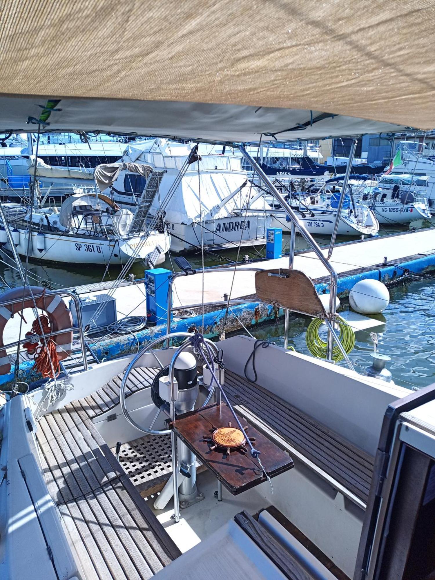 فندق Bed & Boat Brezza Del Mare فياريجيو المظهر الخارجي الصورة